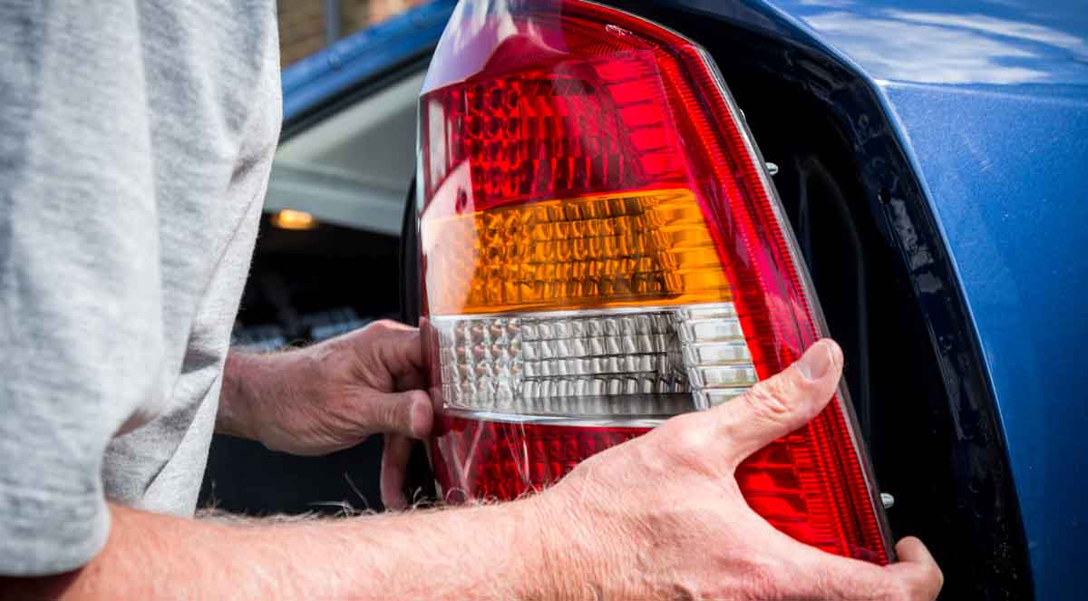 Rear Taillight Service